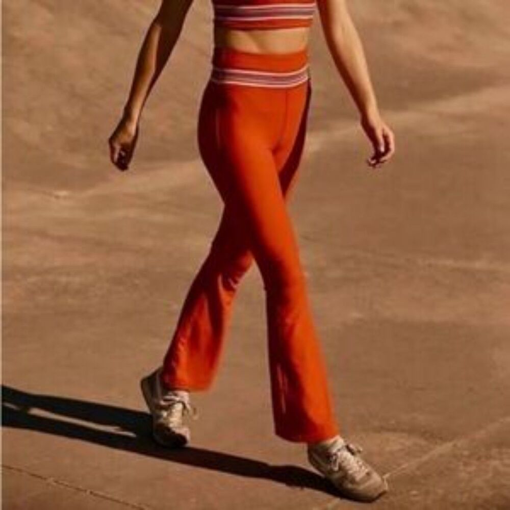 NWT Free People FP Movement Hard To Forget Red Ribbed Flare Leg SIZE MEDIUM
